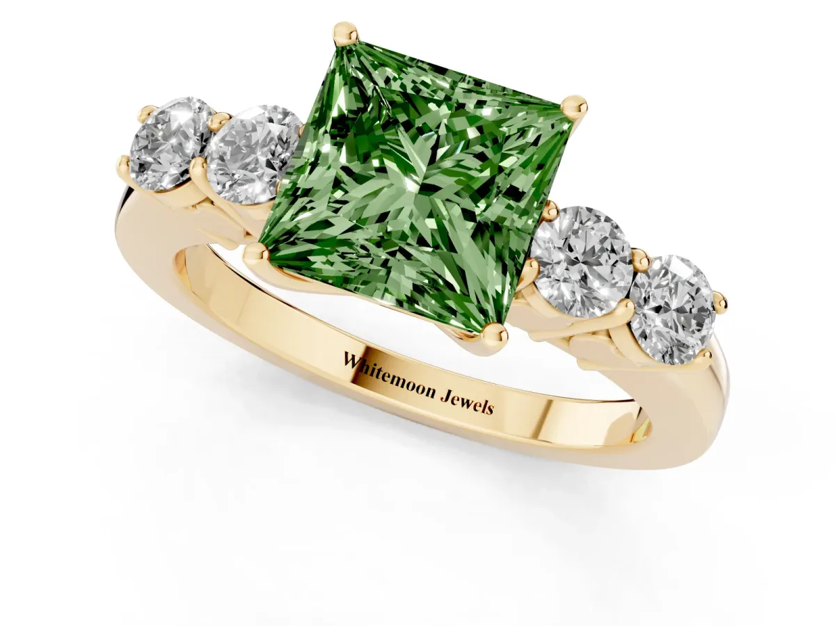 Fancy Green Princess Cut Cut Diamond Five-Stone Prong Set White Gold Ring Yellow gold