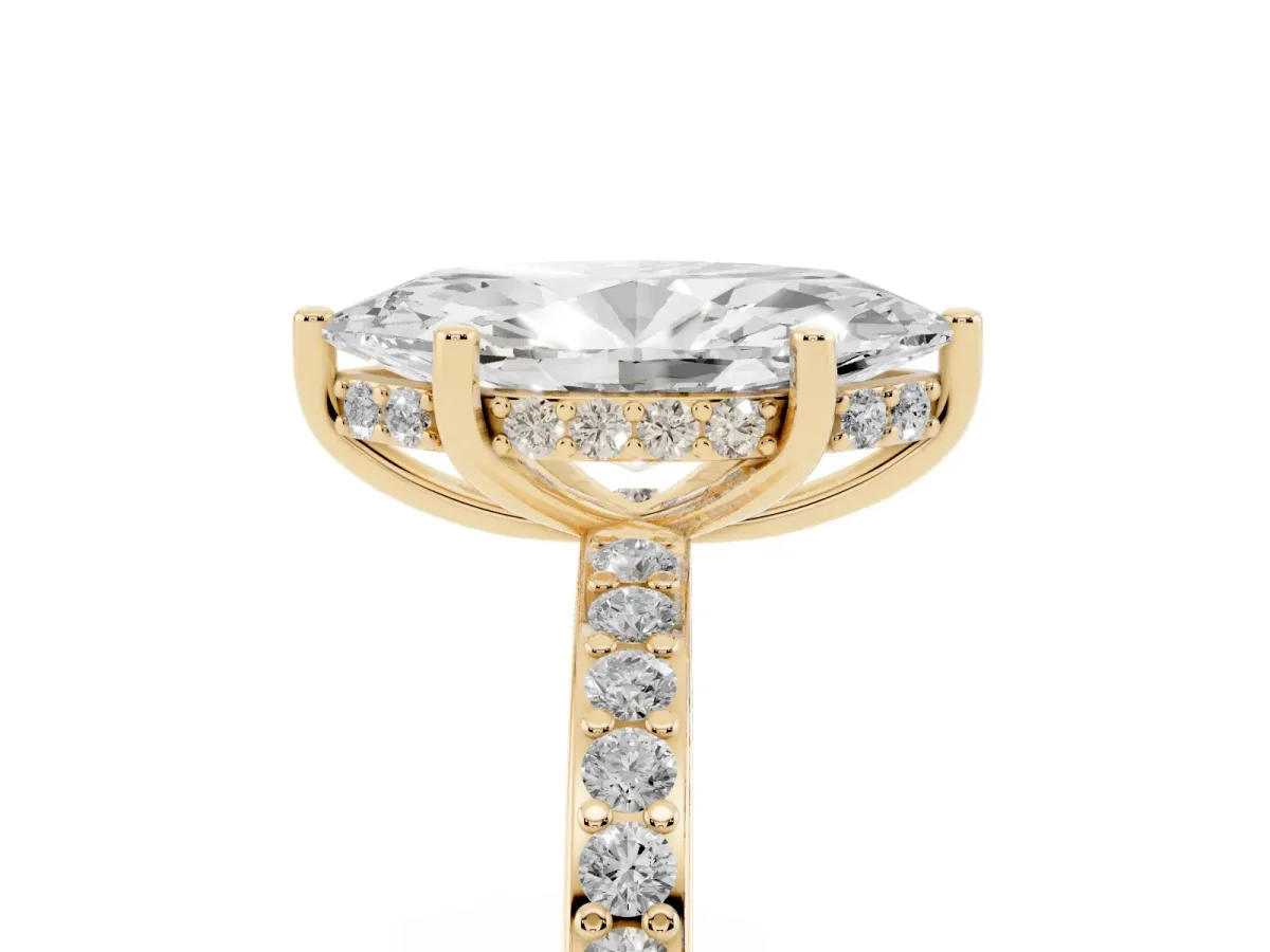 Marquise Cut Cut Diamond Pavé Band Ring with Four-Prong Setting Yellow gold