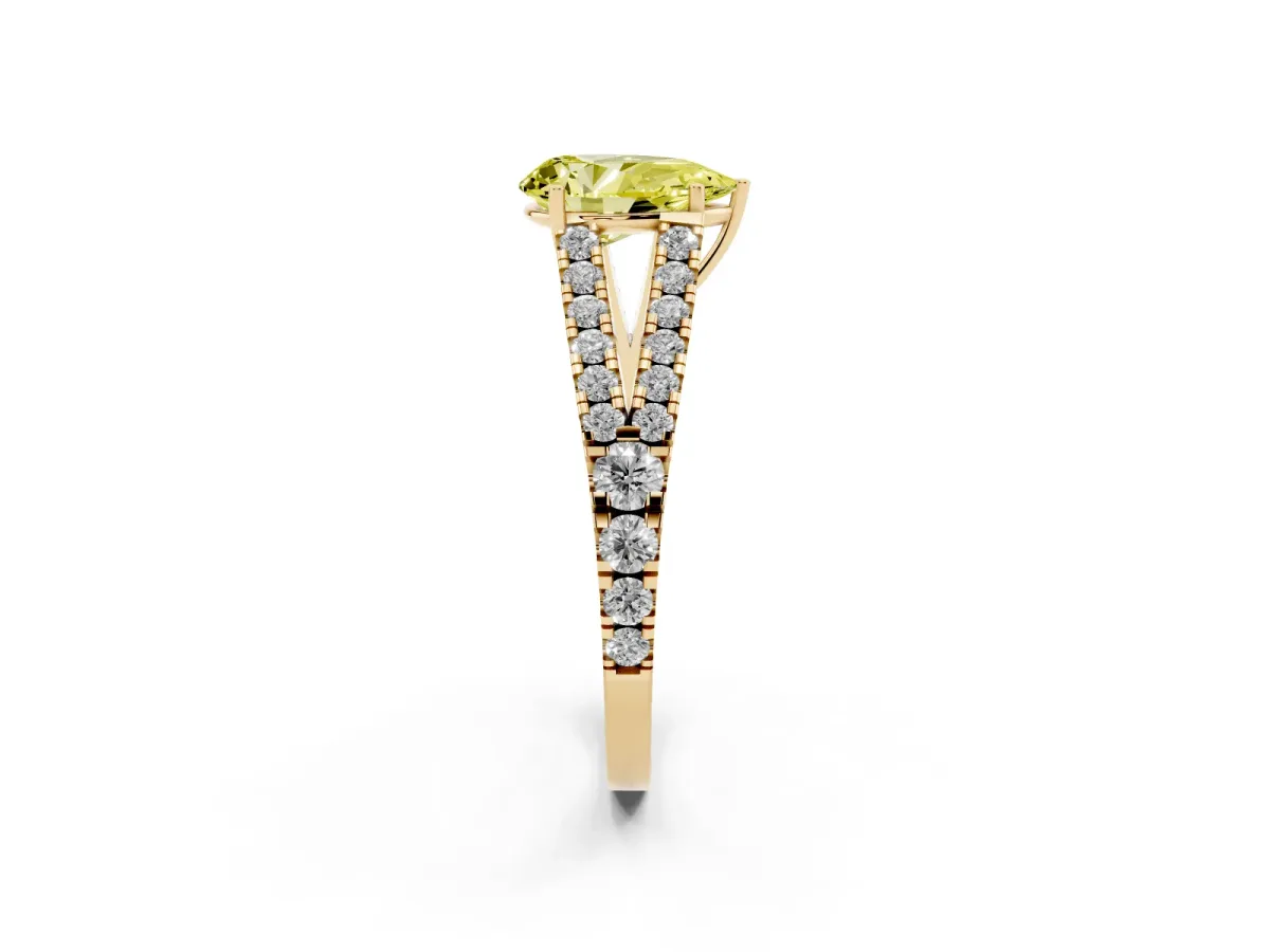 Fancy Yellow Pear Cut Diamond Split Shank Pavé Engagement Ring with Four-Prong Setting Yellow gold