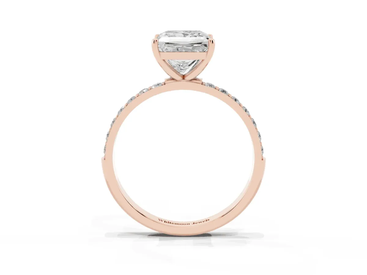 Princess Cut Diamond Solitaire Ring with Round Pavé Shoulders and Prong Setting Rose gold