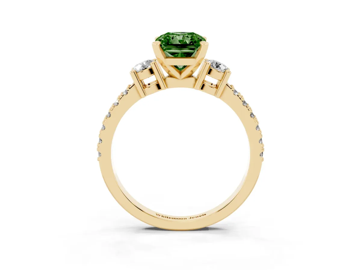Fancy Green Radiant Cut Three-Stone Diamond Pavé Band with Prong Setting Yellow gold