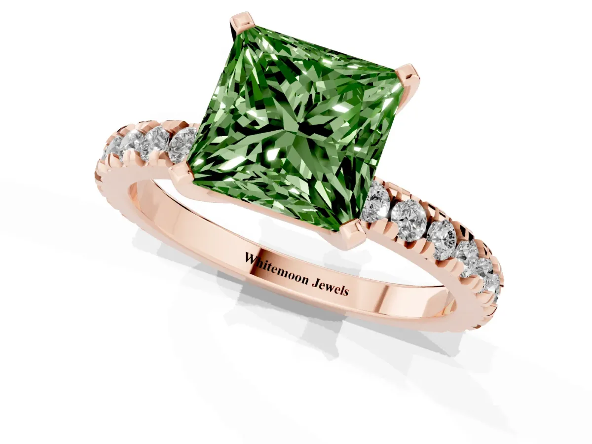 Fancy Green Princess Cut Diamond Pavé Band Solitaire with Four-Prong Setting Rose gold