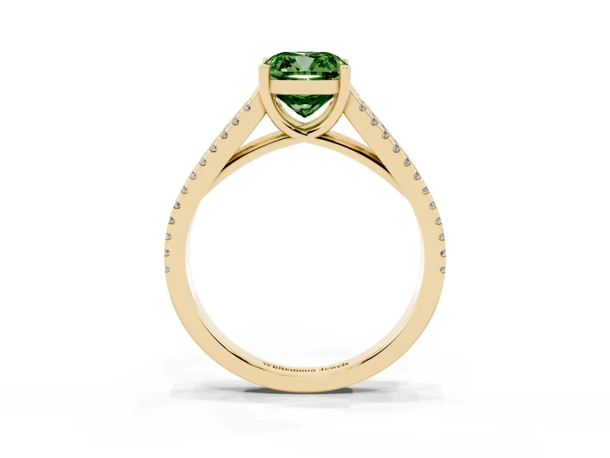 Fancy Green Cushion Cut Diamond Solitaire Engagement Ring with Split Shank Pavé Band Yellow gold