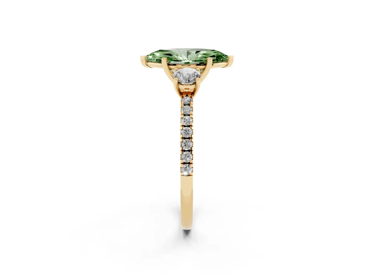 Fancy Green Three-Stone Marquise Cut Cut Diamond Pavé Band with Prong Setting Yellow gold