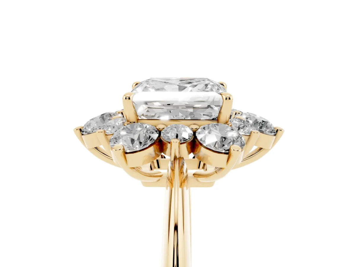 Princess Cut Diamond Cluster Halo Ring with Solitaire Band and Four-Prong Setting Yellow gold