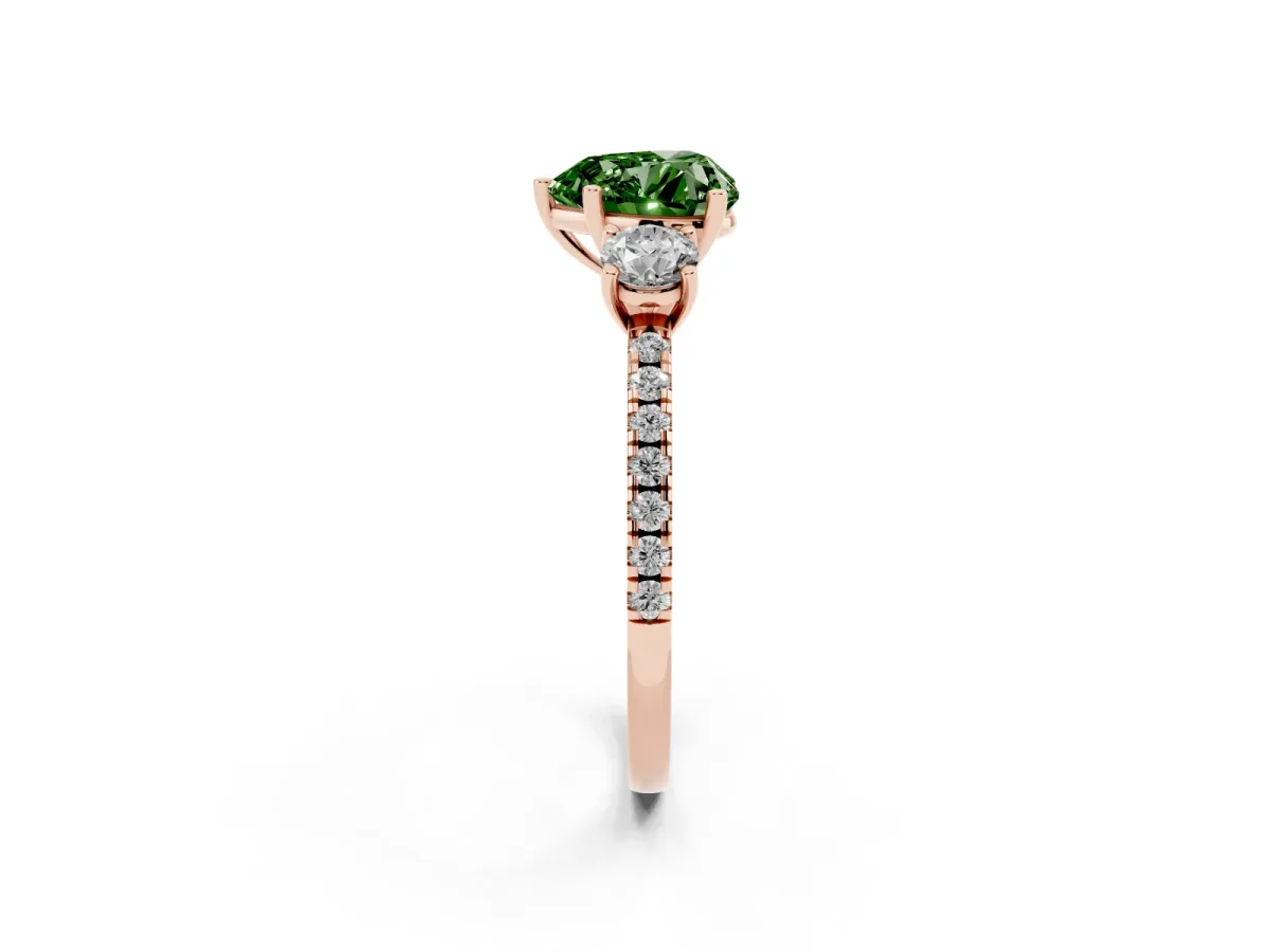 Fancy Green Three-Stone Heart Cut Cut Diamond Pavé Band with Prong Setting Rose gold