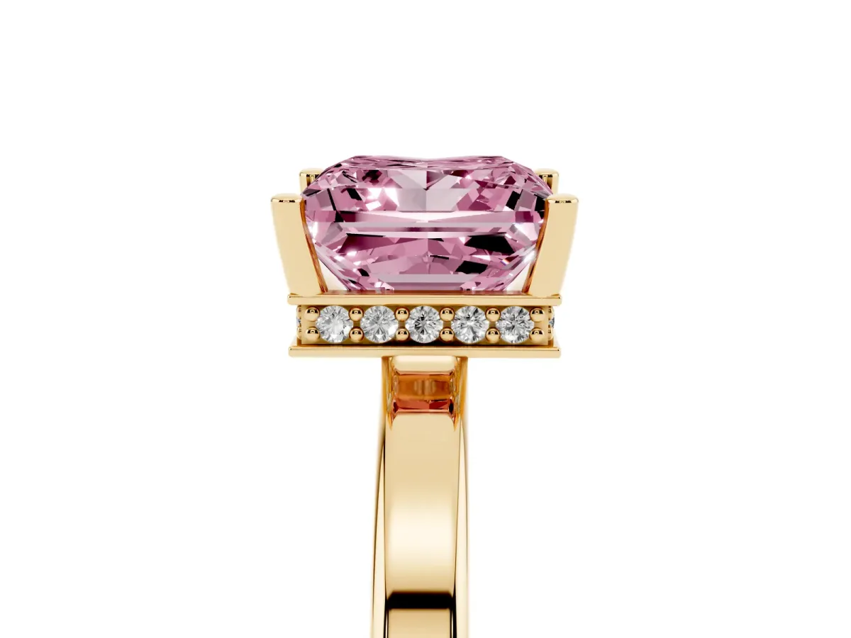 Fancy Pink Princess Cut Cut Solitaire Engagement Ring with Four-Prong Setting on a Classic Band Yellow gold