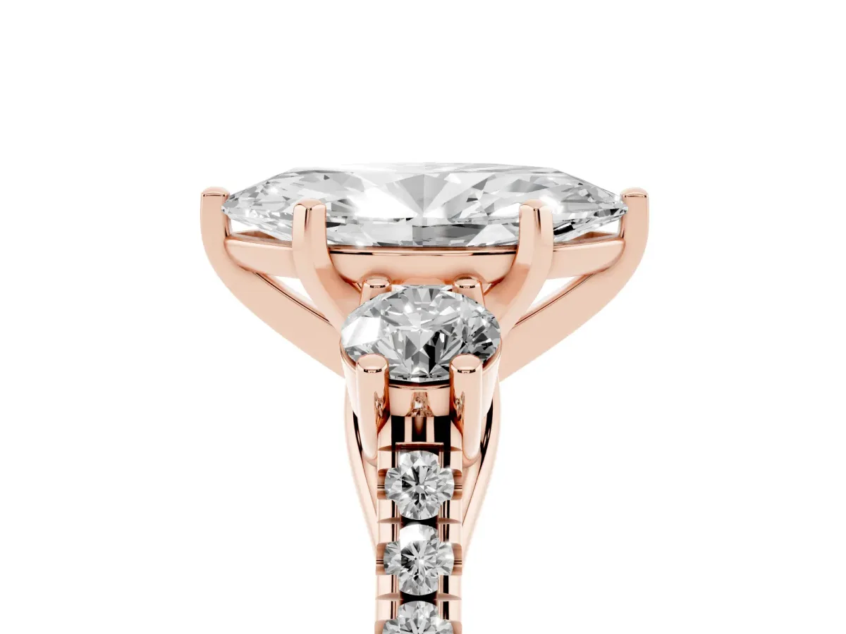 Three-Stone Marquise Cut Diamond Pavé Band with Four-Prong Setting Rose gold