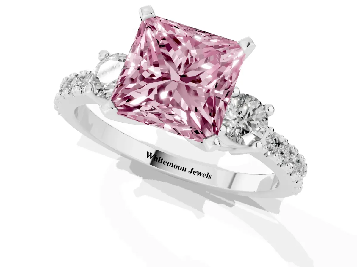 Fancy Pink Princess Cut Three-Stone Diamond Pavé Band with Prong Setting White gold
