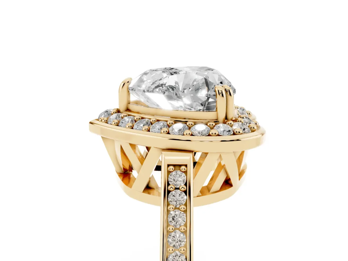 Heart Cut Diamond Halo Ring with Split Shank and Four-Prong Setting Yellow gold