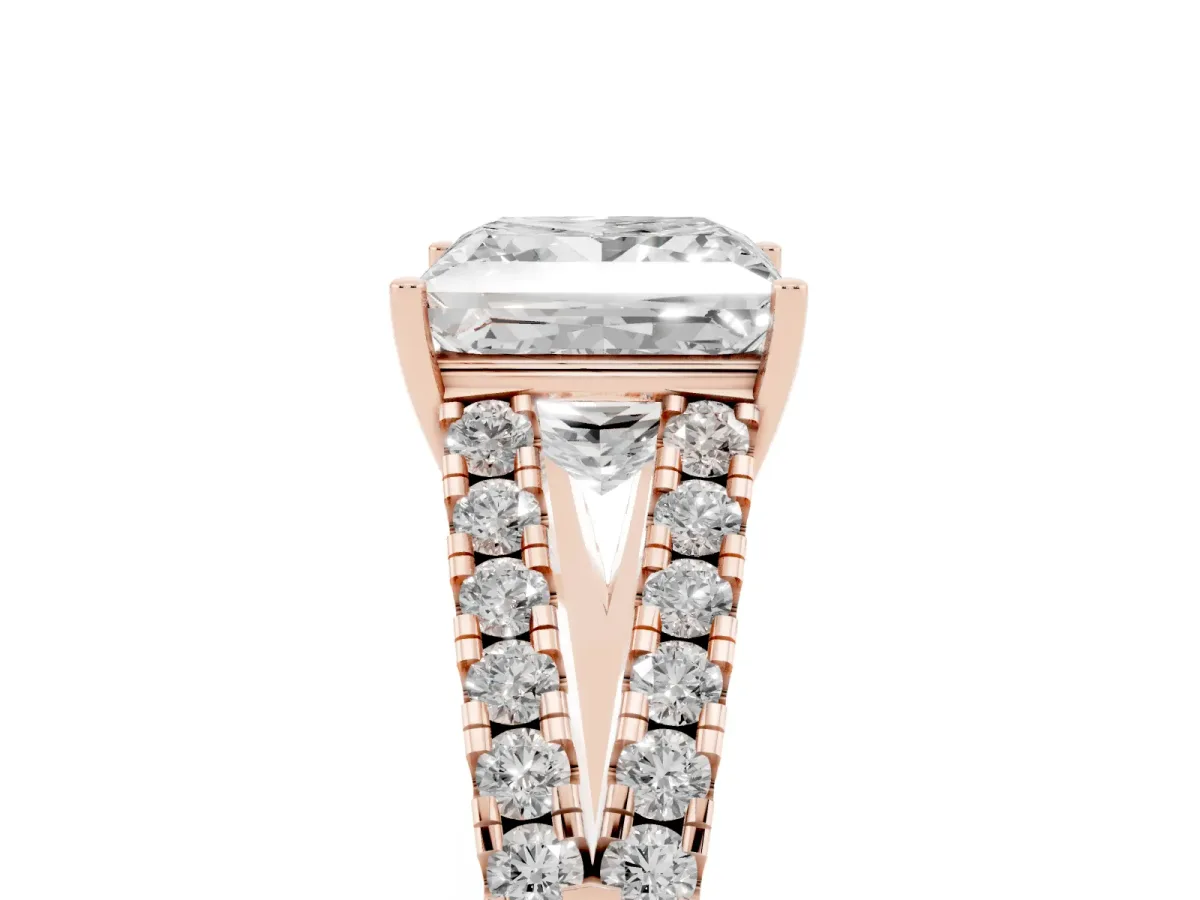 Princess Cut Diamond Split Shank Pavé Engagement Ring with Four-Prong Setting Rose gold