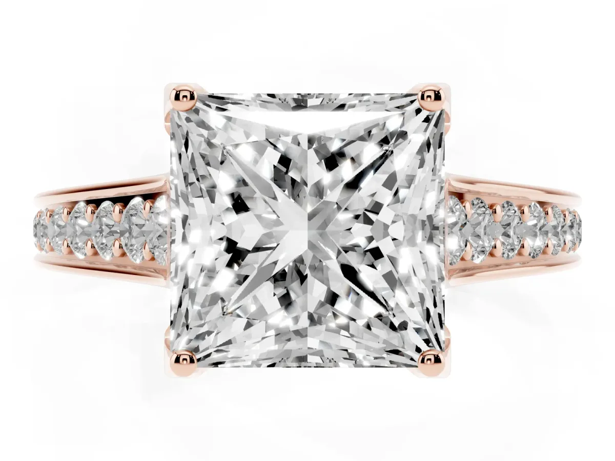 Princess Cut Brilliant Cut Diamond Engagement Ring with Pavé Band and Four-Prong Setting Rose gold