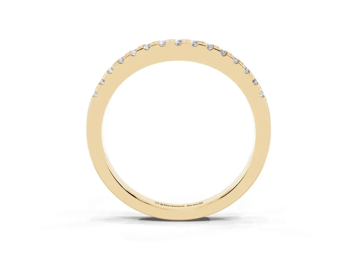 Pavé Round Diamond Curved Band with Shared Prong Setting Yellow gold