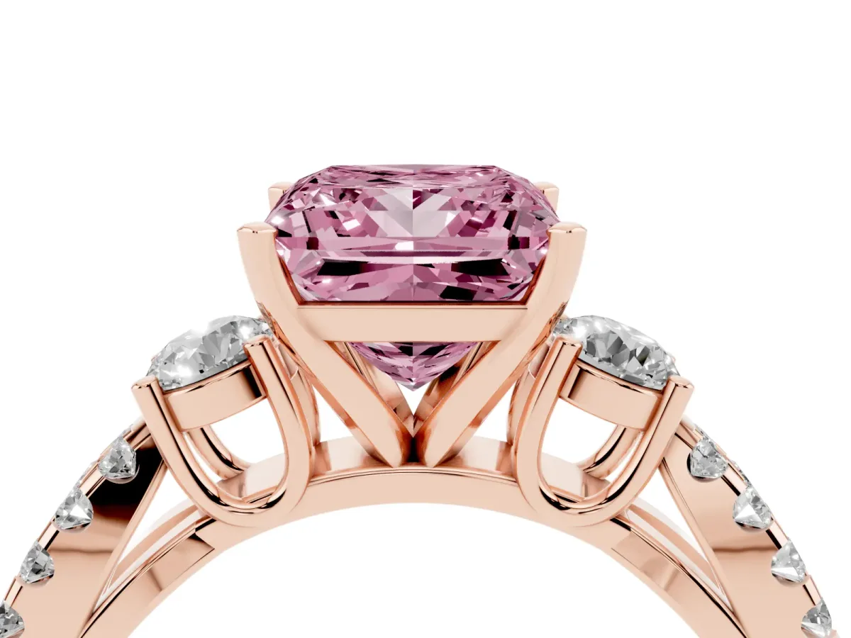 Fancy Pink Princess Cut Diamond Three-Stone Ring with Pavé Split Shank and Four-Prong Setting Rose gold