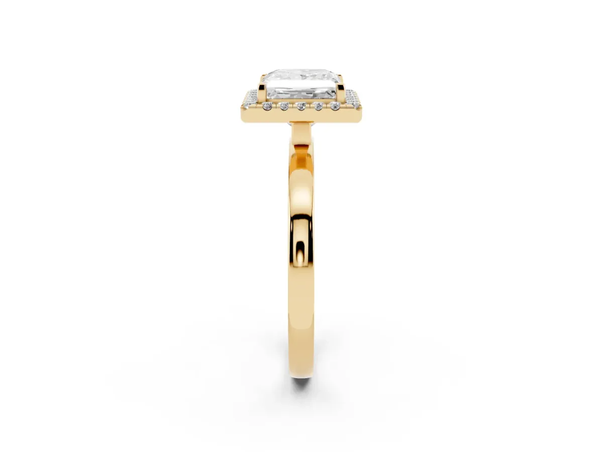Princess Cut Halo Diamond Solitaire with Pavé Band and Four-Prong Setting Yellow gold