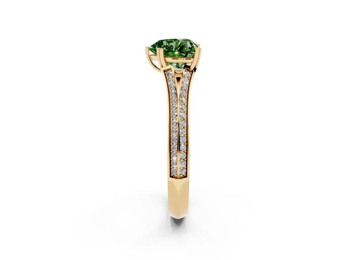 Fancy Green Heart Cut Diamond Split Shank Engagement Ring with Pavé Band Yellow gold