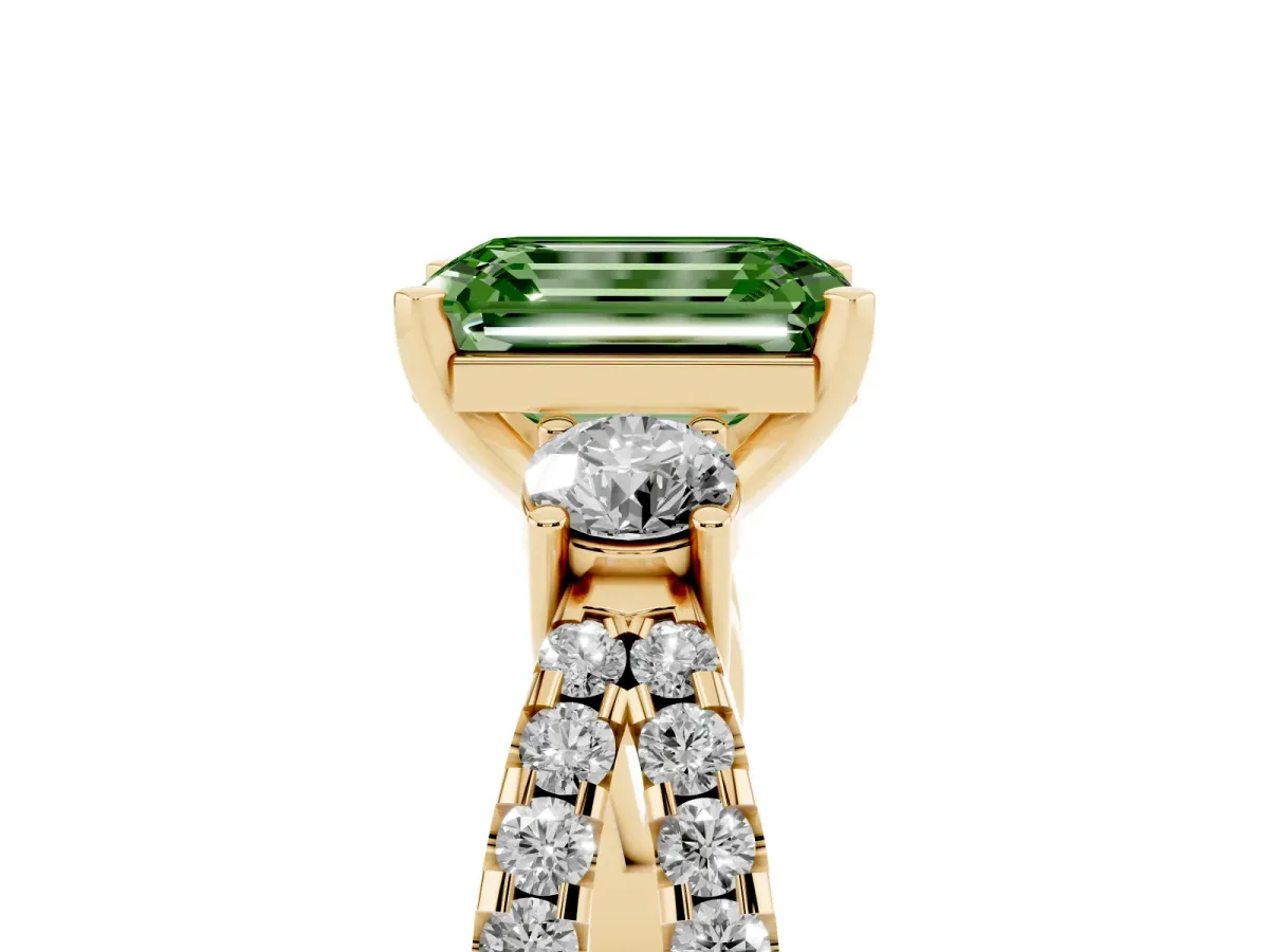 Fancy Green Emerald Cut Diamond Three-Stone Ring with Pavé Split Shank and Four-Prong Setting Yellow gold