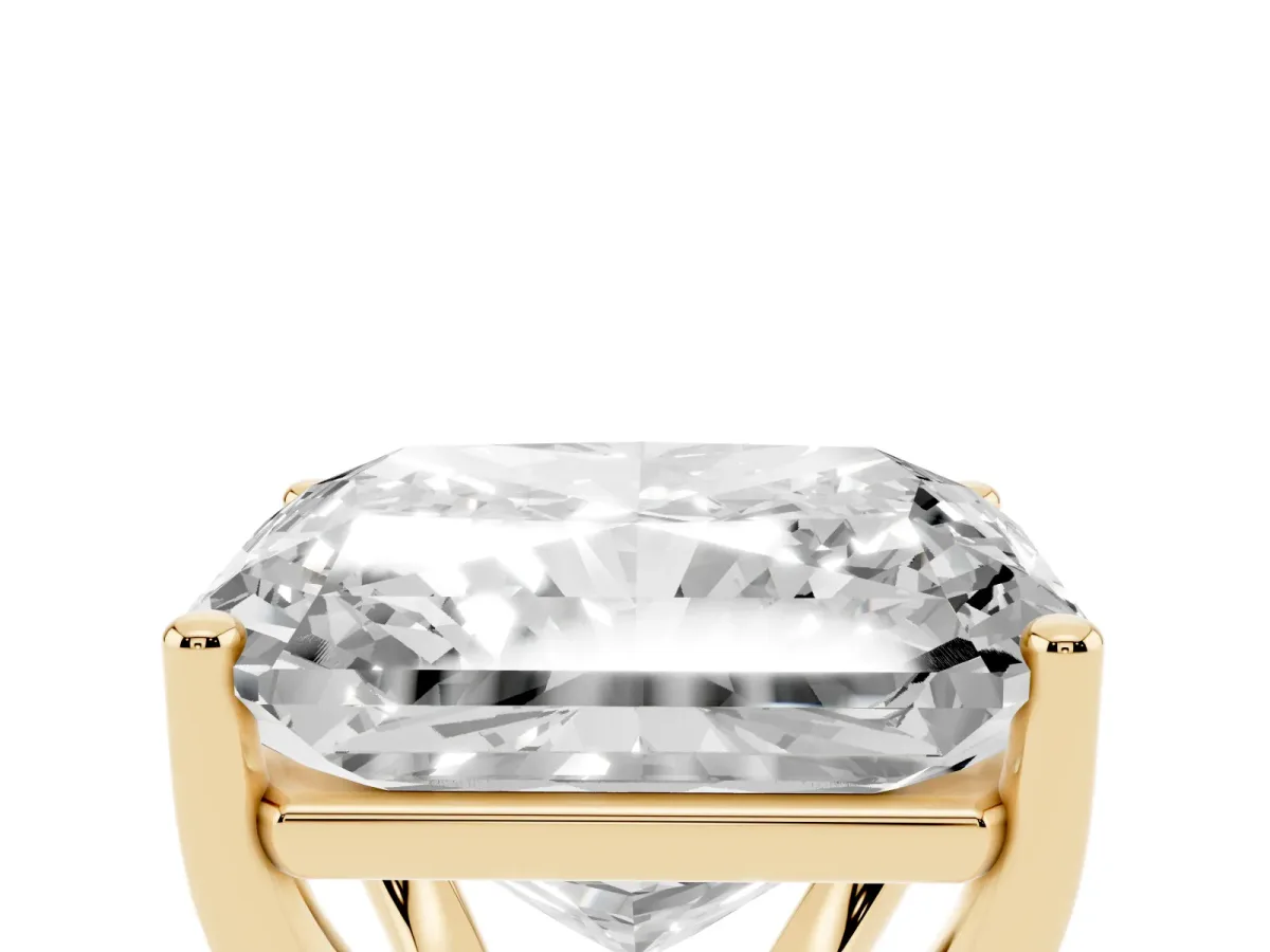 Radiant Cut Cut Diamond Solitaire Engagement Ring with Tapered Plain Band and Four-Prong Setting Yellow gold