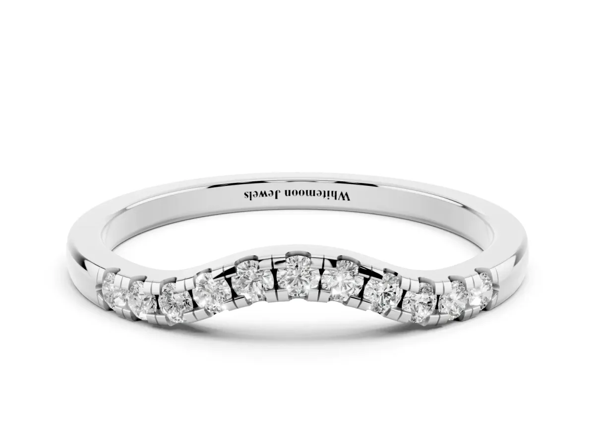 Round Diamond Curved Pavé Wedding Band Platinum