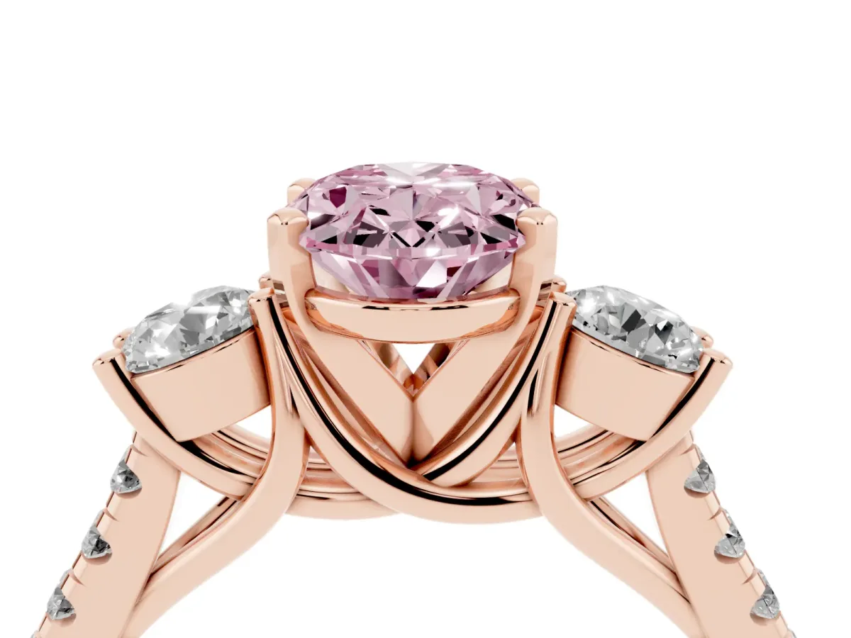 Fancy Pink Three-Stone Oval Cut Diamond Pavé Band with Four-Prong Setting Rose gold