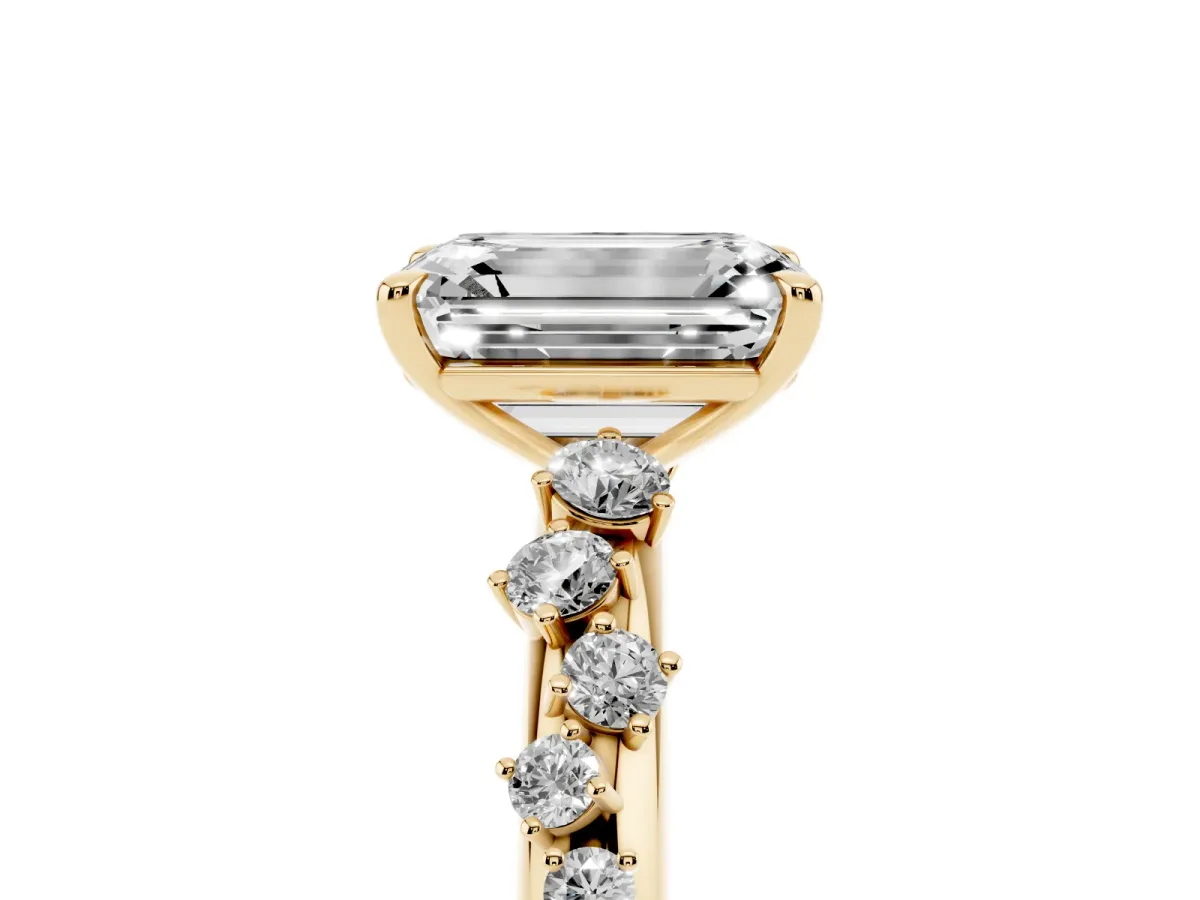 Emerald Cut Diamond Cluster Prong-Set Solitaire Ring Yellow gold