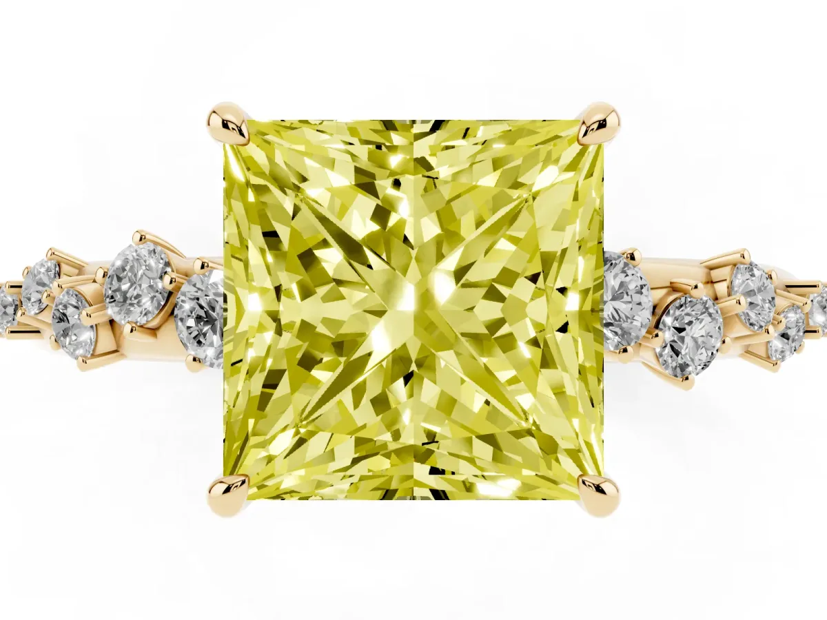 Fancy Yellow Princess Cut Diamond Cluster Prong-Set Solitaire Ring Yellow gold