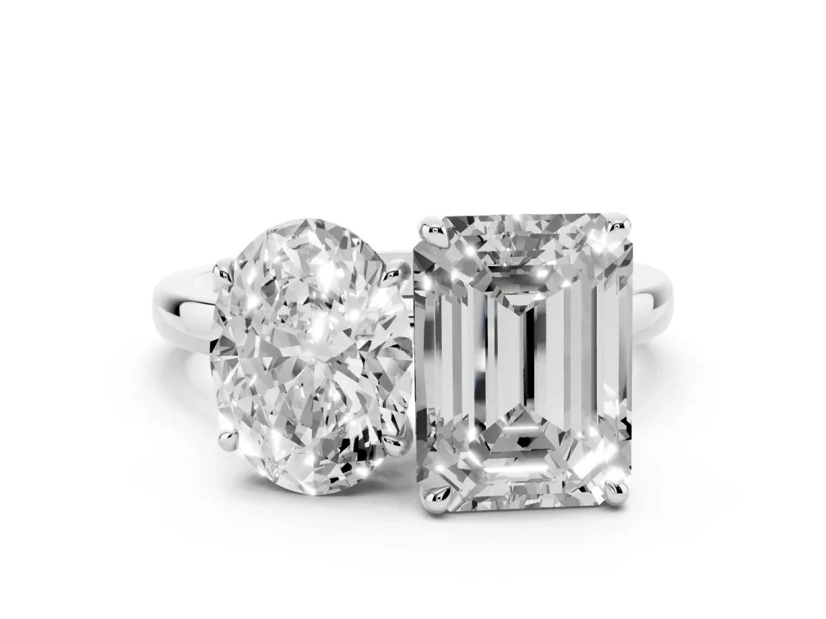 Oval Cut and Emerald Cut Toi Moi Ring with Prong Setting Platinum