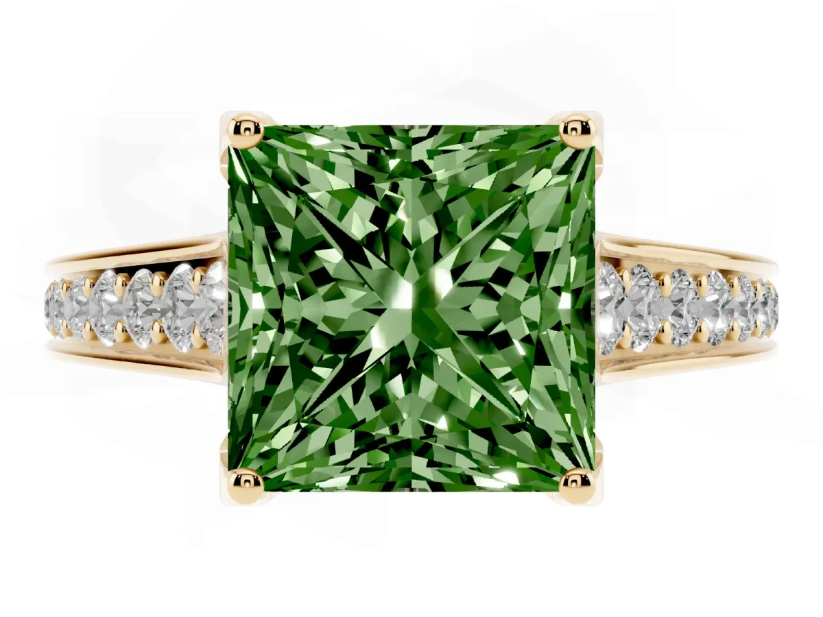 Fancy Green Princess Cut Brilliant Cut Diamond Engagement Ring with Pavé Band and Four-Prong Setting Yellow gold