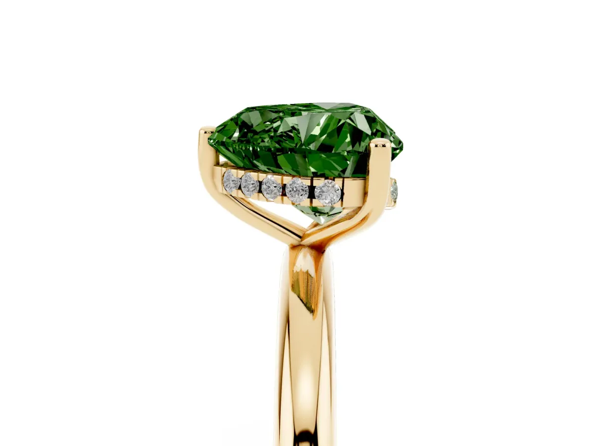 Fancy Green Heart Cut Cut Solitaire Engagement Ring with Four-Prong Setting and Classic Band Yellow gold