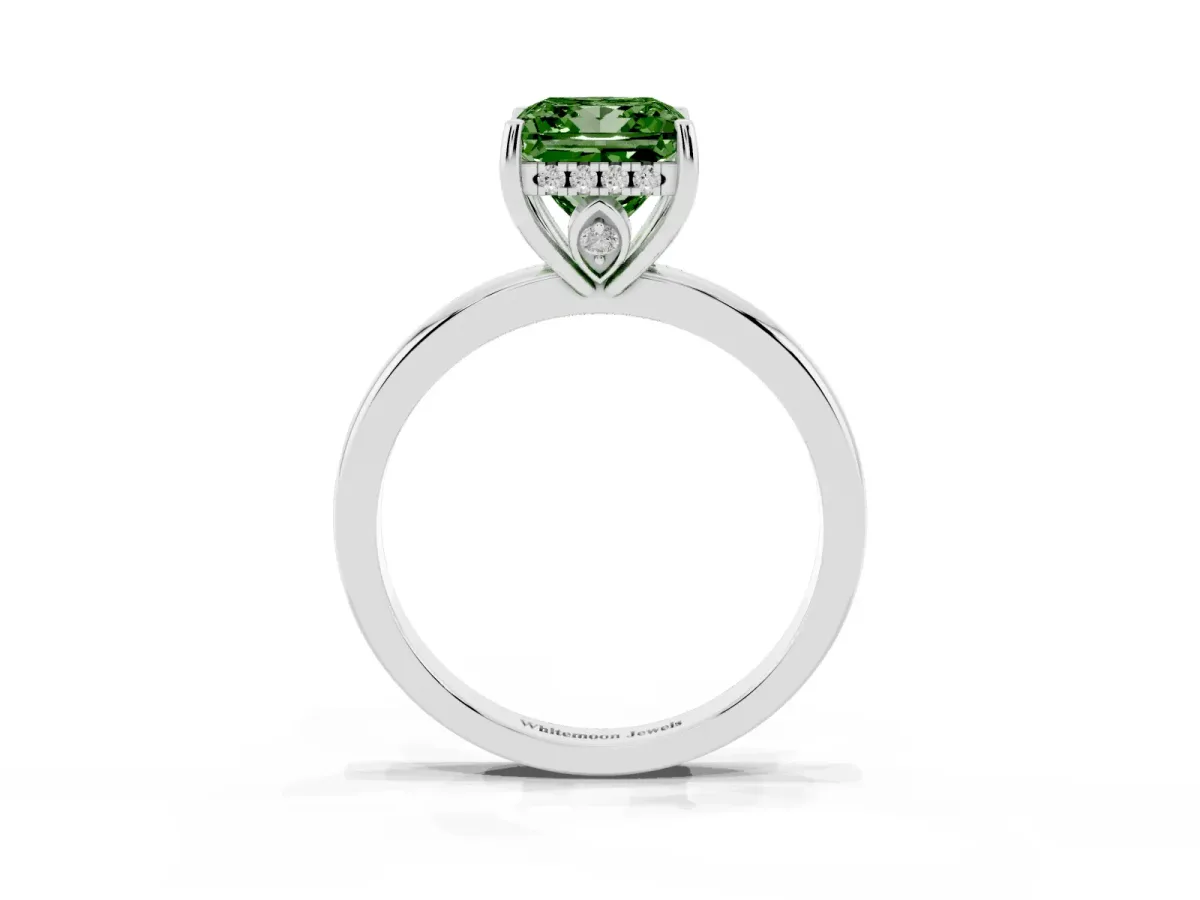 Fancy Green Princess Cut Solitaire Diamond Ring with Prong Setting and Plain Band White gold