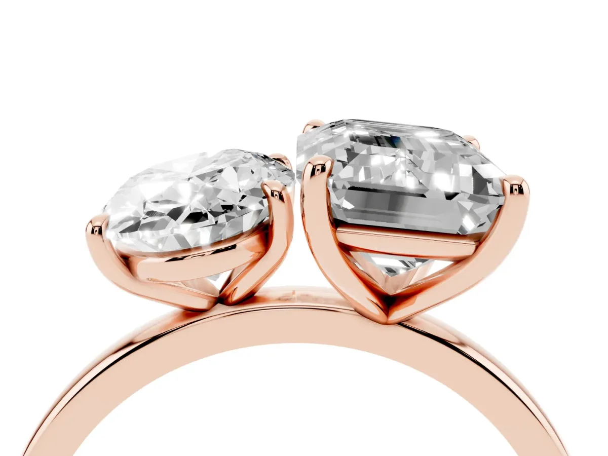 Oval Cut and Emerald Cut Toi Moi Ring with Prong Setting Rose gold