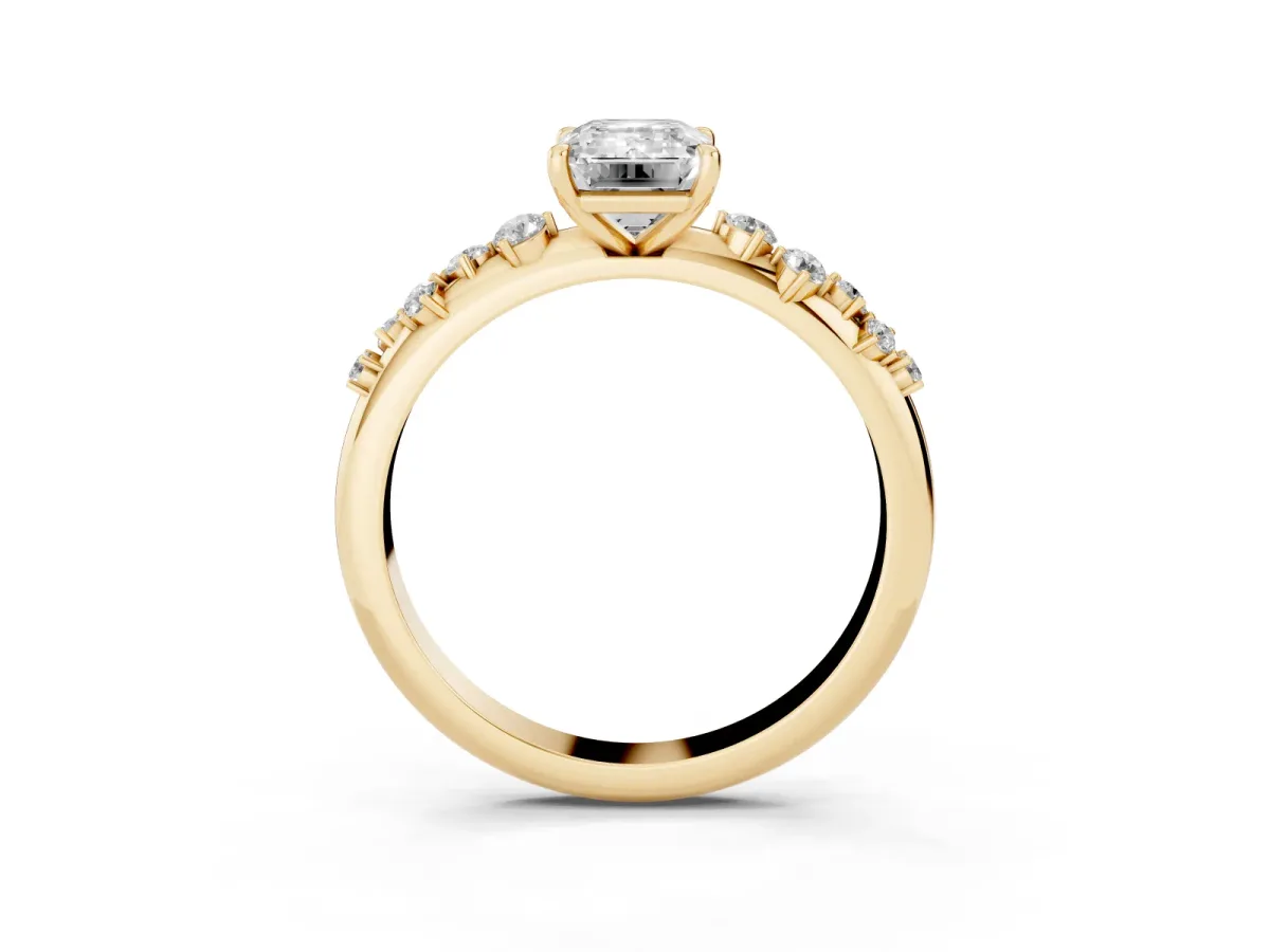 Emerald Cut Diamond Cluster Prong-Set Solitaire Ring Yellow gold