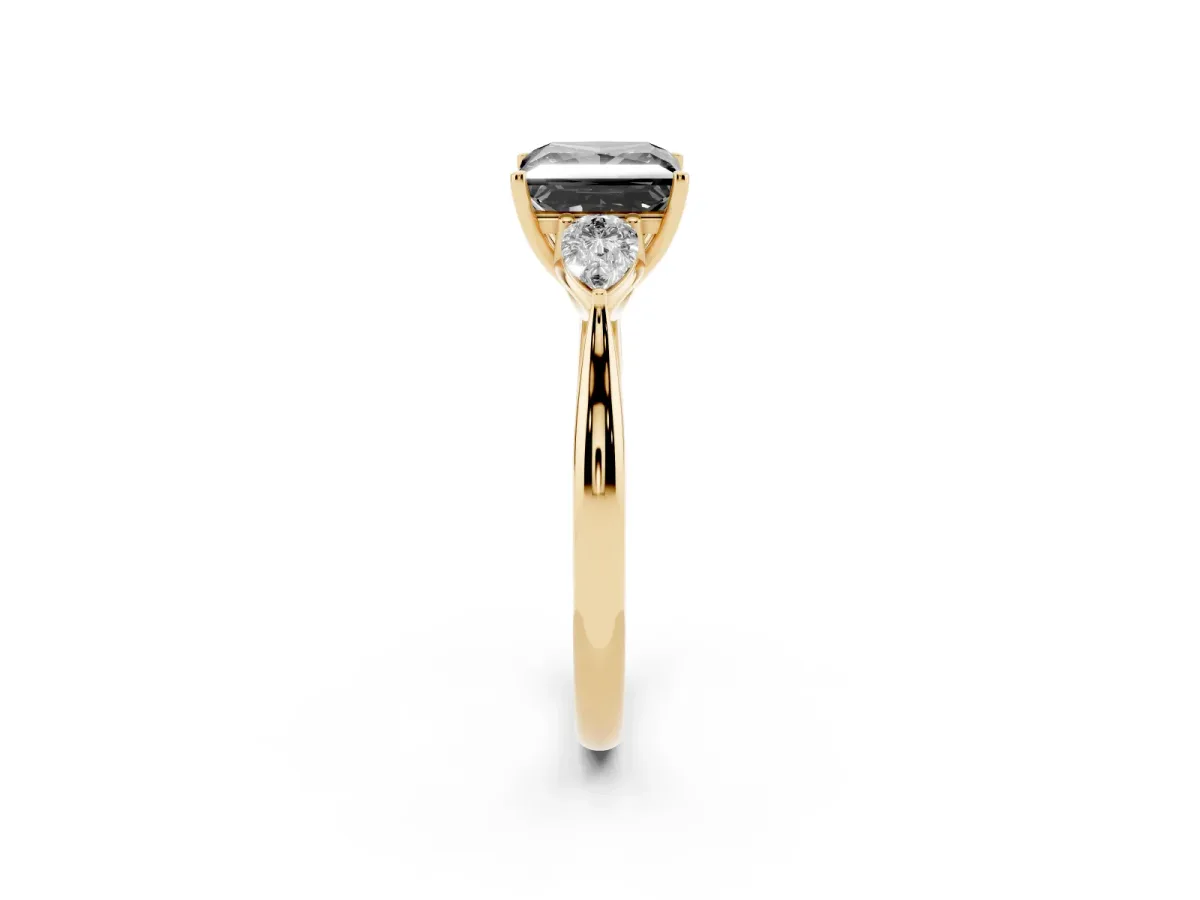 Fancy Black Three-Stone Princess Cut Brilliant Diamond Solitaire Ring with Tapered Band and Four-Prong Setting Yellow gold