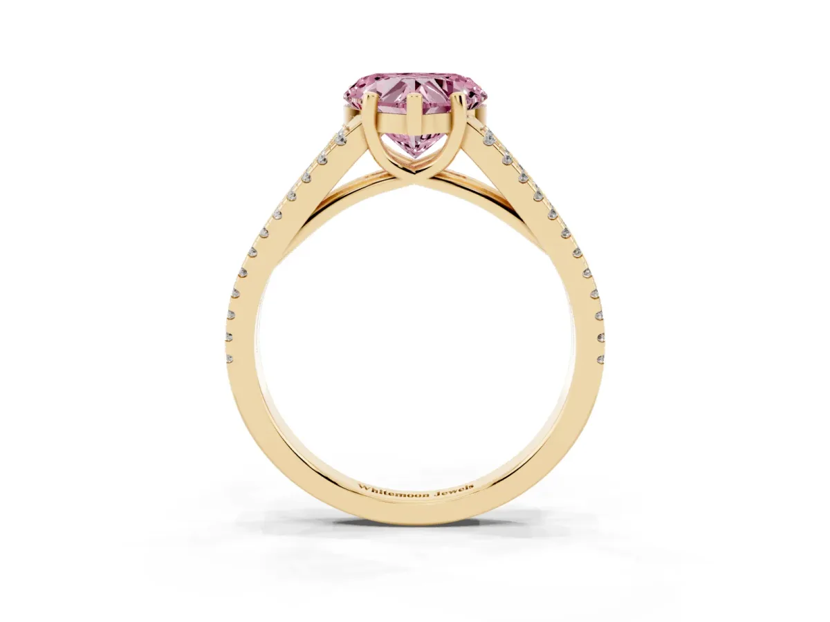 Fancy Pink Heart Cut Diamond Solitaire Engagement Ring with Split Shank Pavé Band Yellow gold