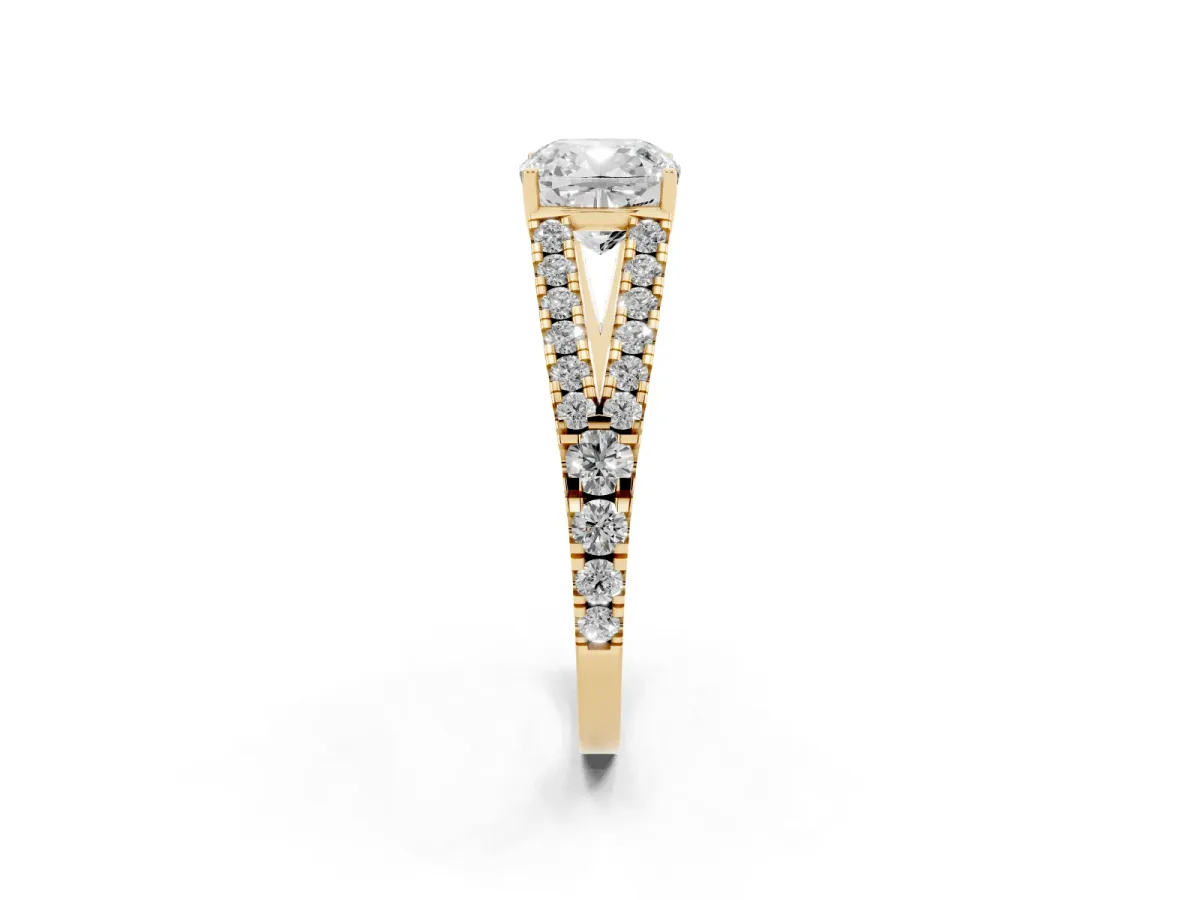 Cushion Cut Diamond Split Shank Pavé Engagement Ring with Four-Prong Setting Yellow gold