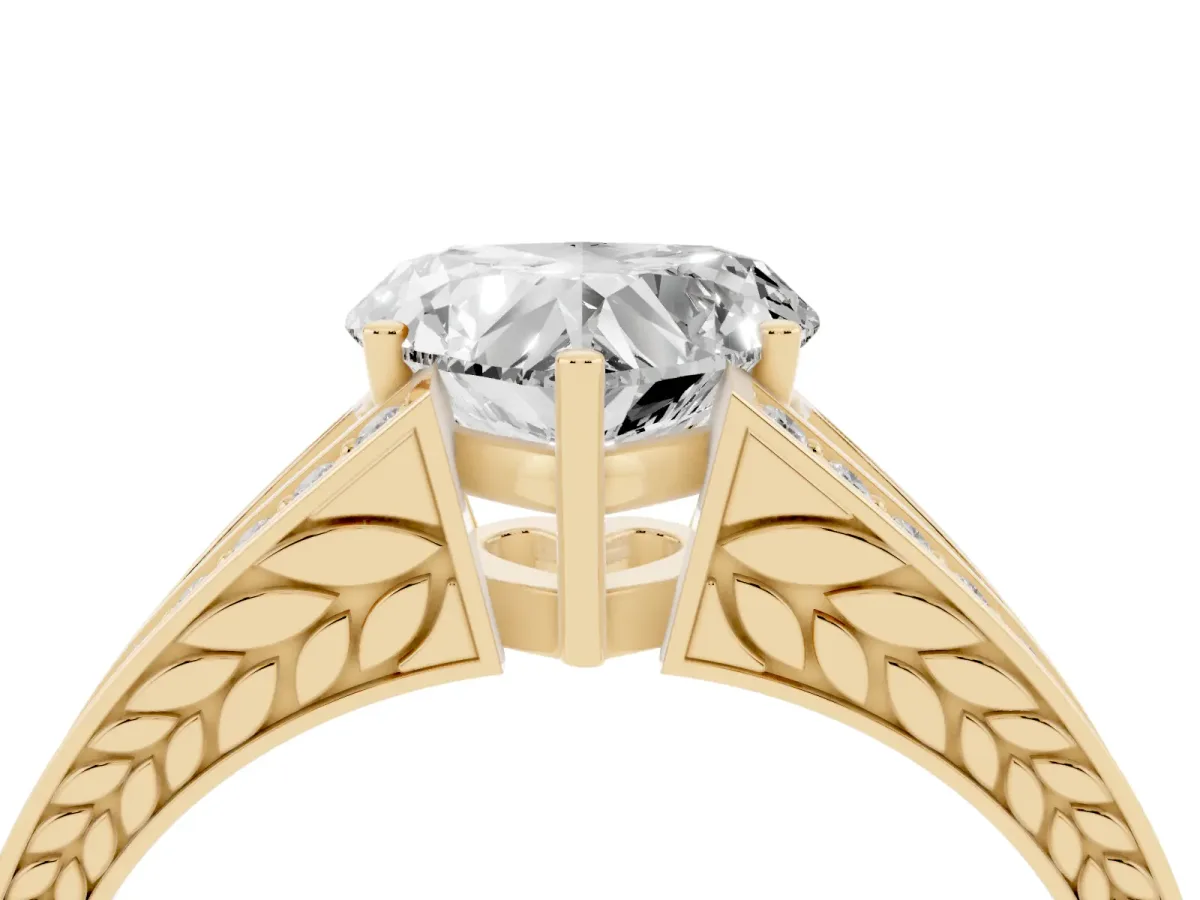 Heart Cut Diamond Split Shank Ring with Pavé Band and Four-Prong Setting Yellow gold