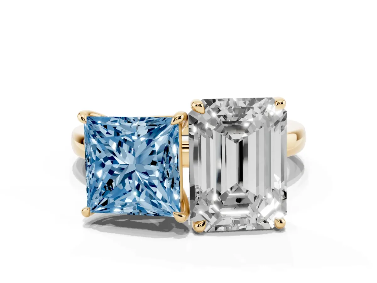 Fancy Blue Princess Cut and Emerald Cut Toi Moi Ring with Prong Setting Yellow gold