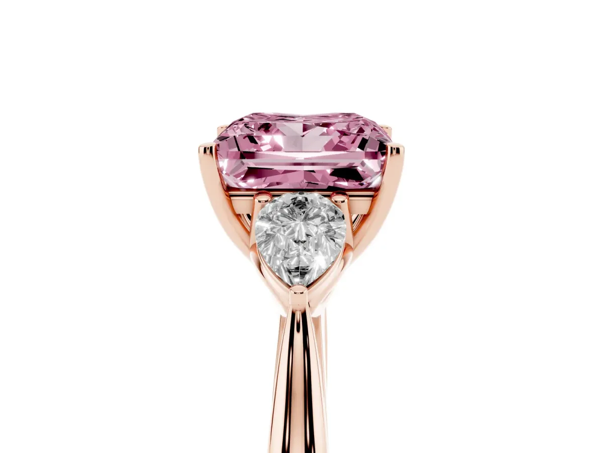 Fancy Pink Three-Stone Princess Cut Brilliant Diamond Solitaire Ring with Tapered Band and Four-Prong Setting Rose gold