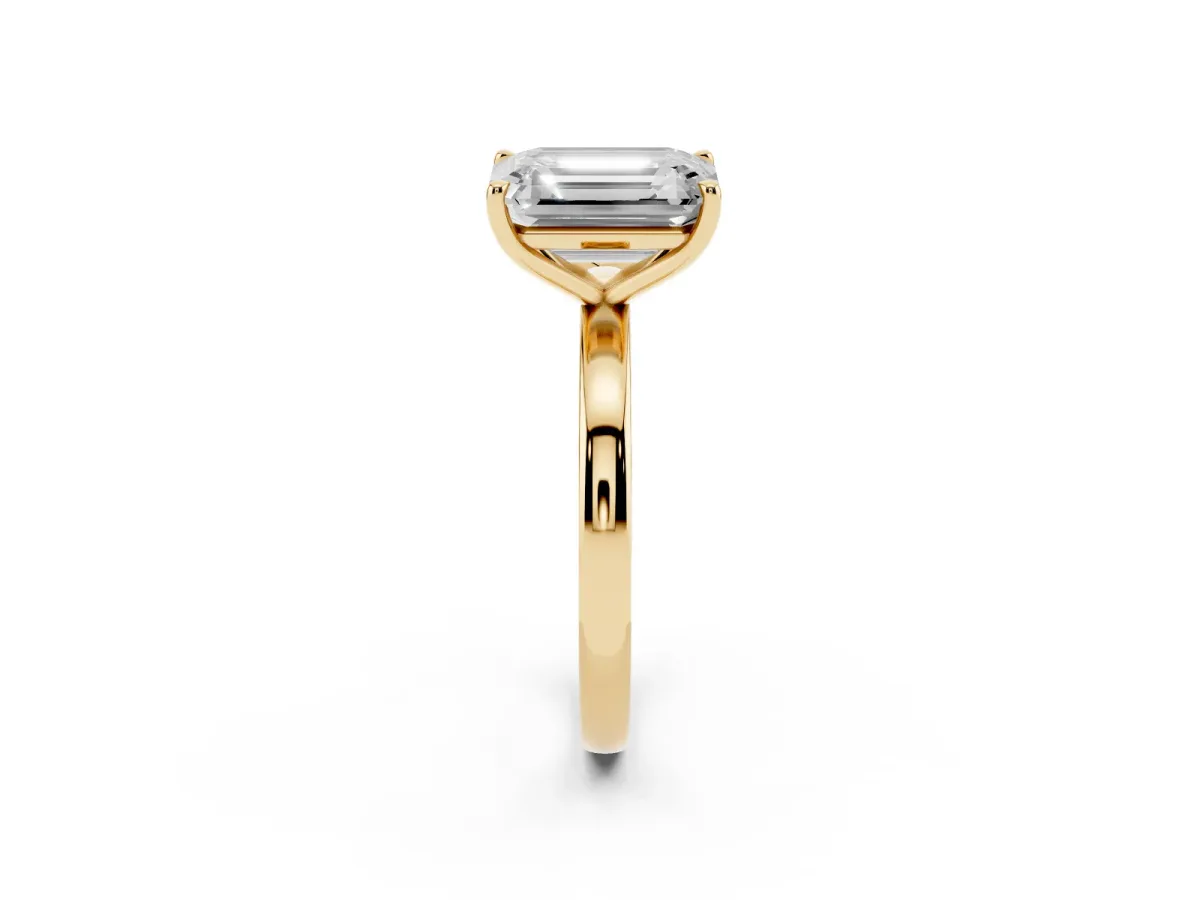 Heart Cut and Emerald Cut Toi Moi Ring with Prong Setting Yellow gold