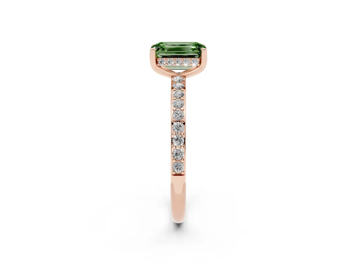 Fancy Green Emerald Cut Cut Diamond Pavé Band Ring with Four-Prong Setting Rose gold
