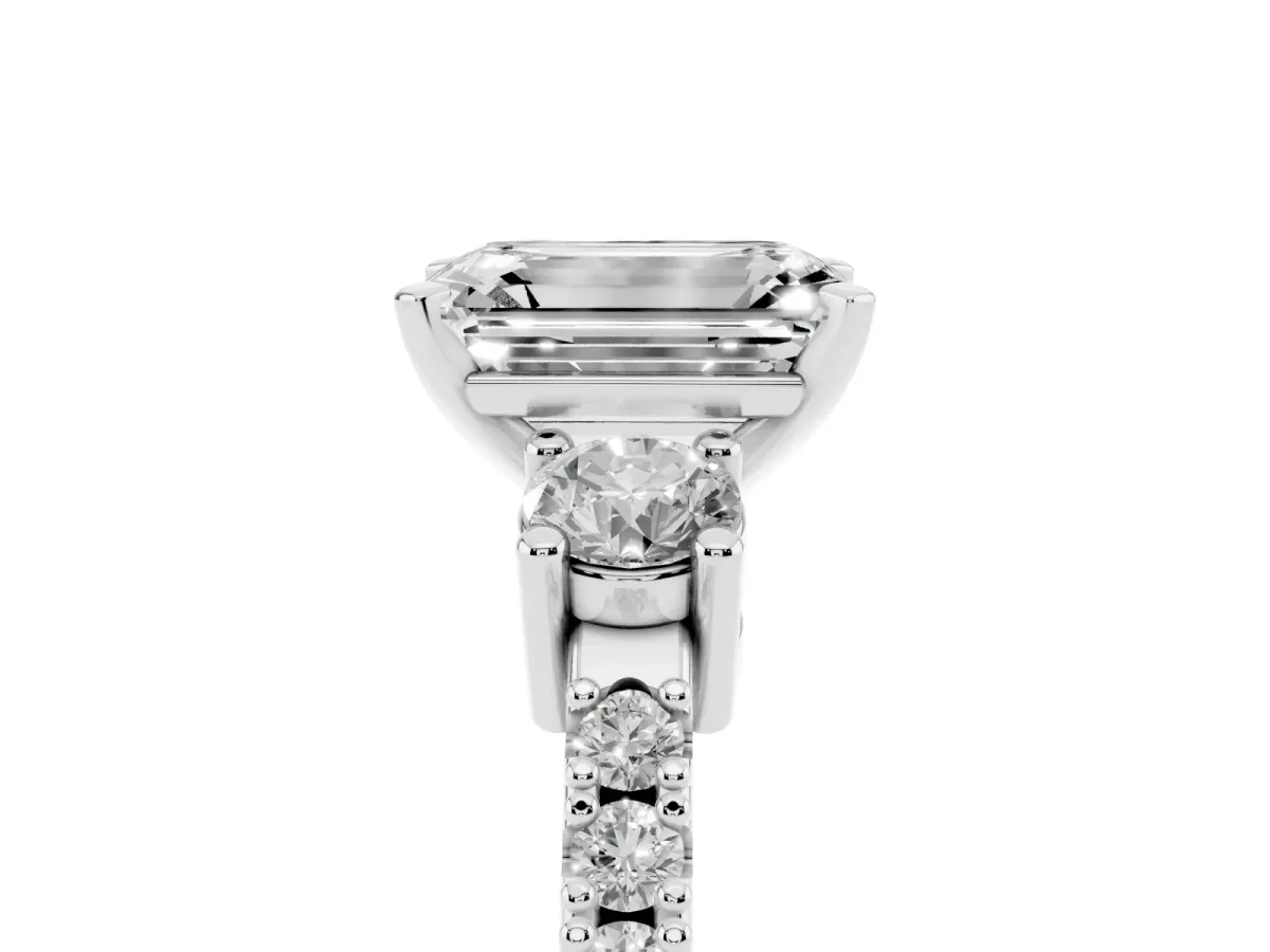 Emerald Cut Three-Stone Diamond Pavé Band with Prong Setting Silver