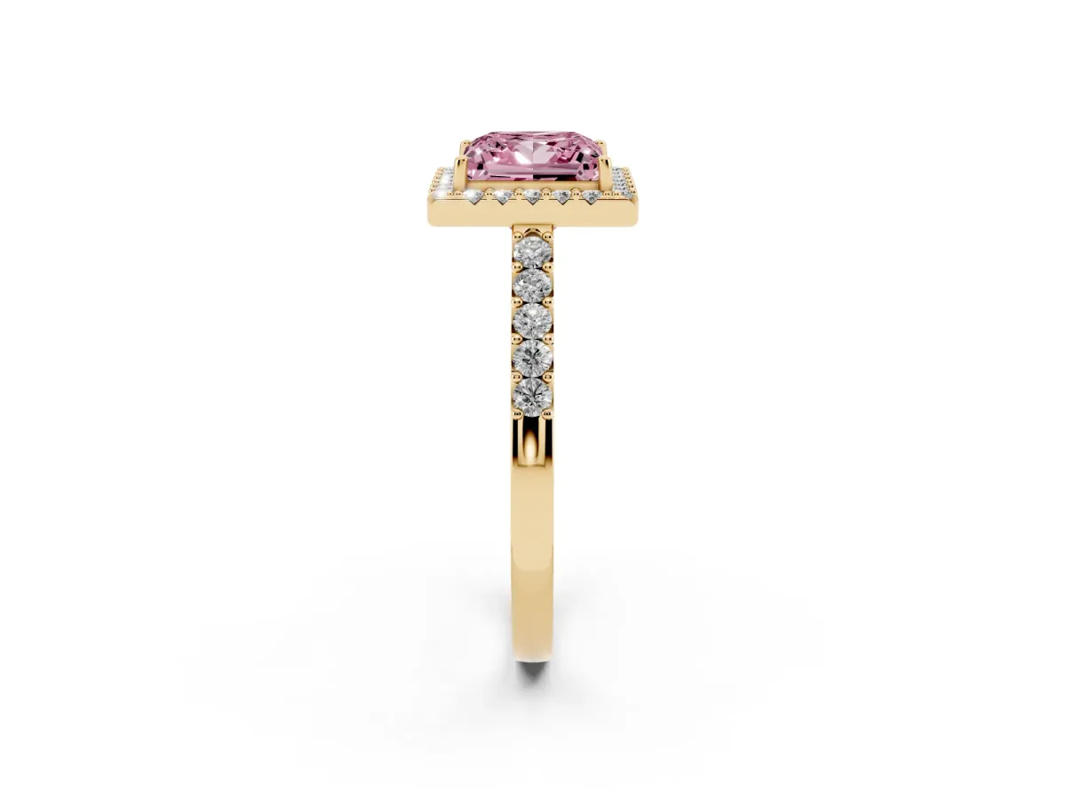 Fancy Pink Princess Cut Halo Diamond Pavé Solitaire Ring Yellow gold