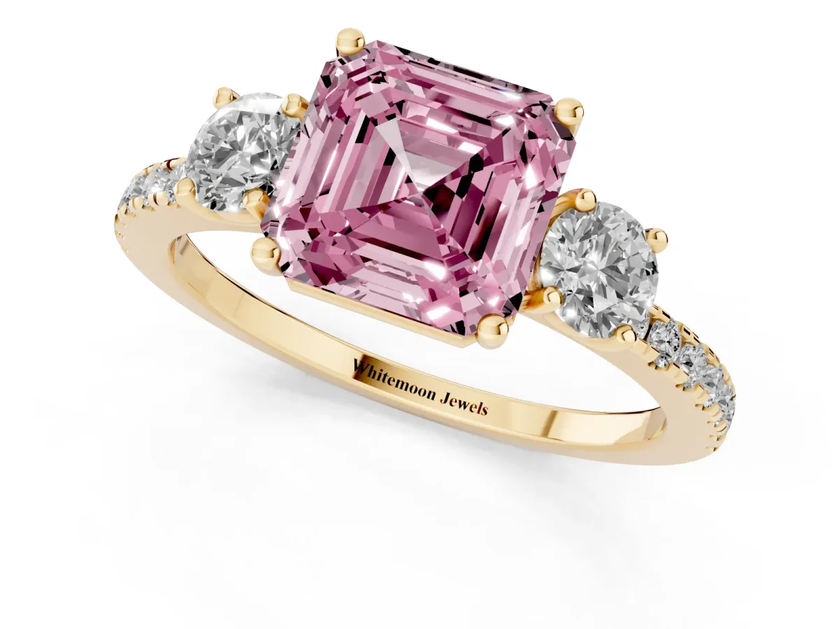 Fancy Pink Three-Stone Asscher Cut Cut Diamond Pavé Band with Prong Setting Yellow gold
