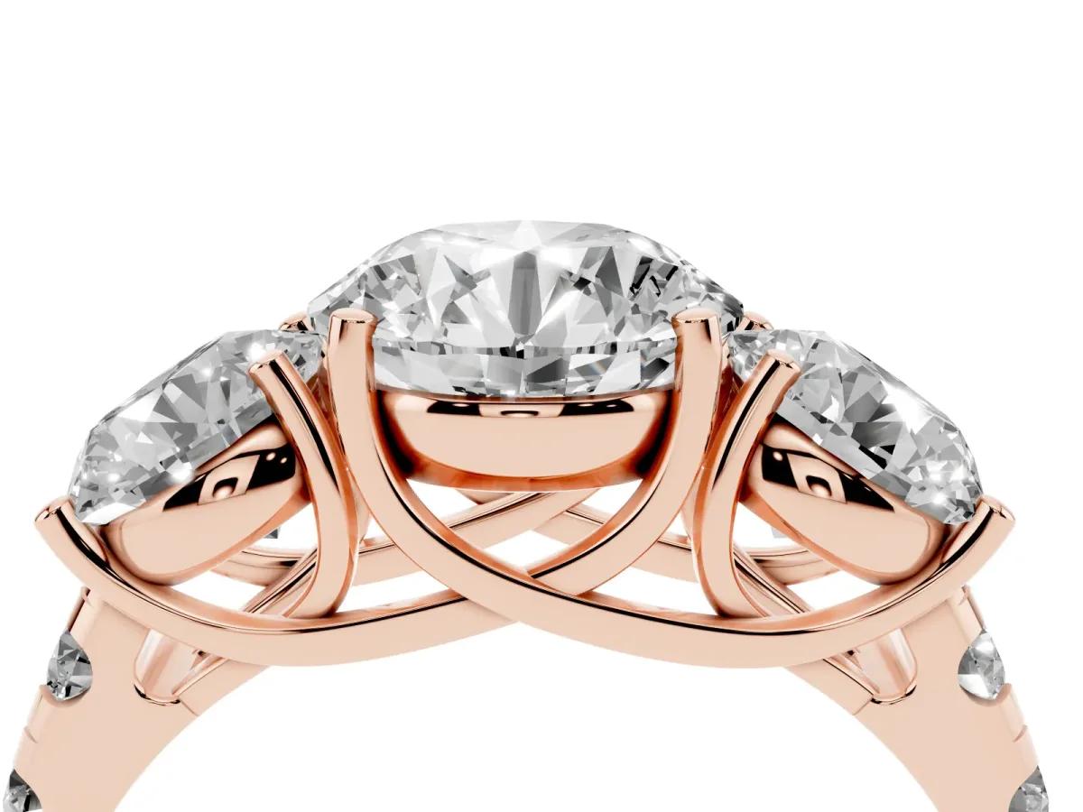 Three-Stone Round Cut Diamond Pavé Band with Prong Setting Rose gold
