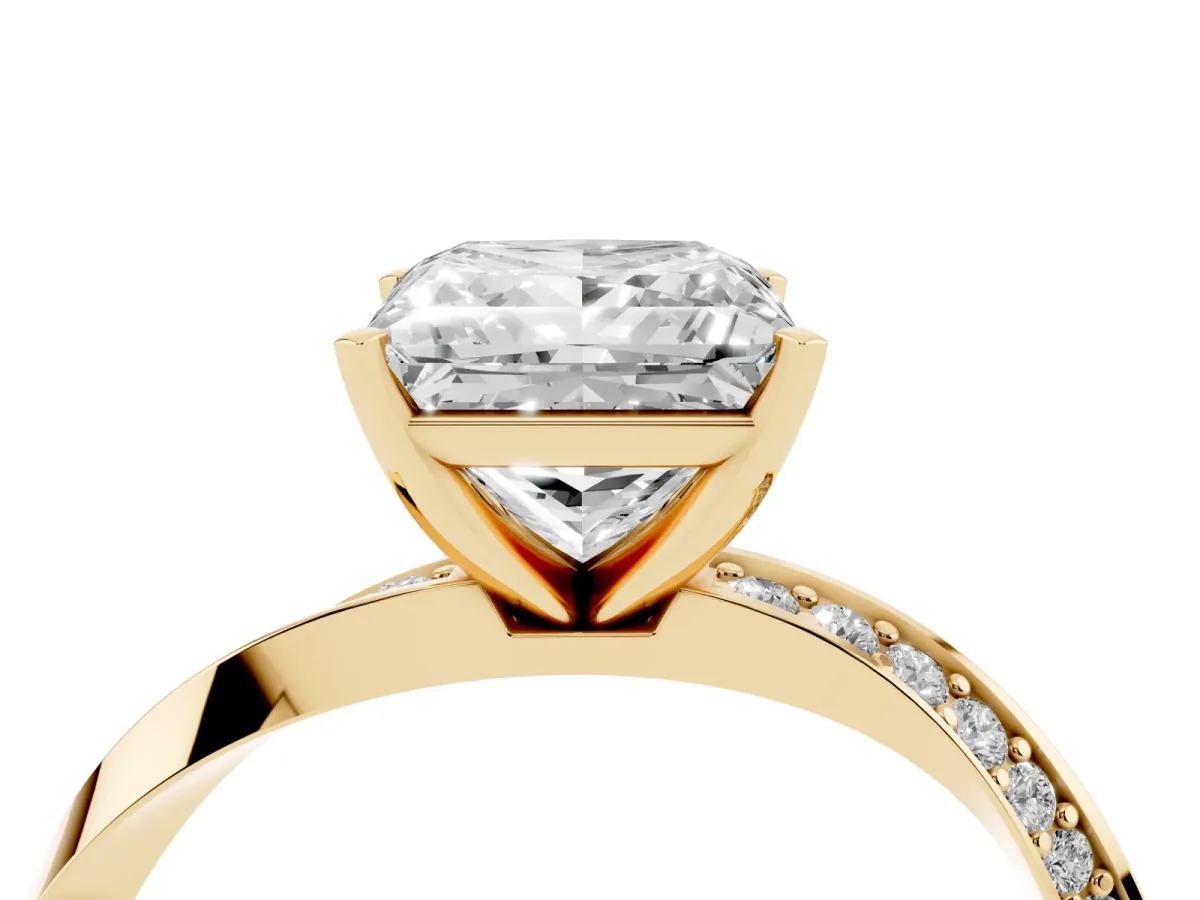 Princess Cut Diamond Engagement Ring with Side Stone Accents and Four-Prong Setting Yellow gold