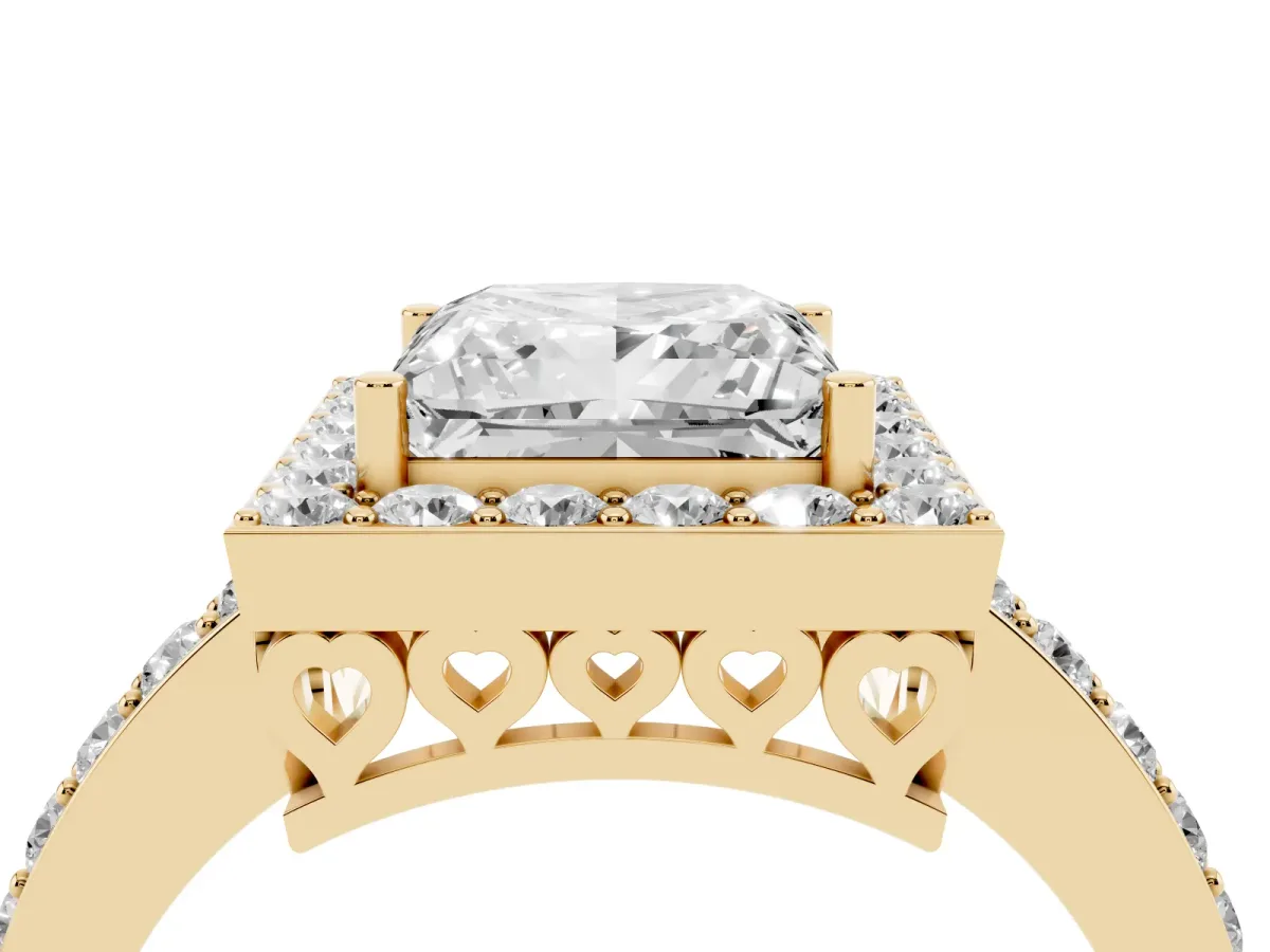 Princess Cut Halo Diamond Pavé Band Ring with Prong Setting Yellow gold