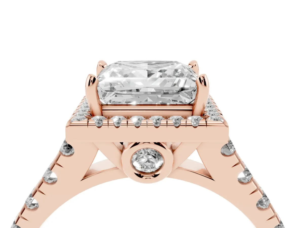 Princess Cut Halo Pavé Diamond Engagement Ring with Four-Prong Setting Rose gold