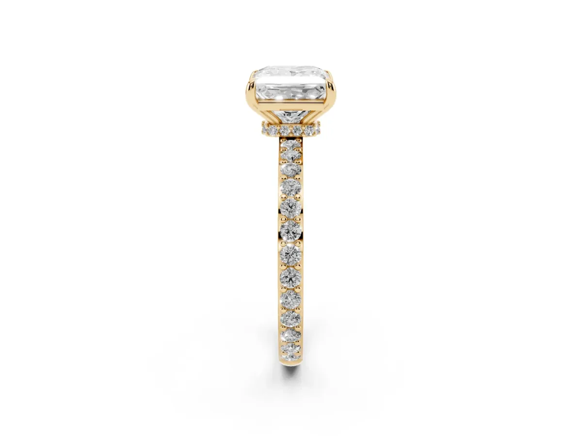 Princess Cut Diamond Solitaire Engagement Ring with Pavé Band and Four-Prong Setting Yellow gold