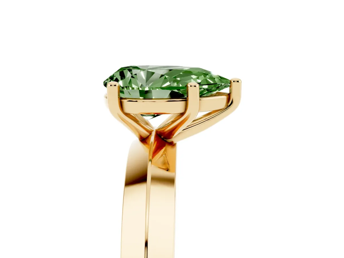 Fancy Green Pear Cut Cut Solitaire Engagement Ring with Flat Band and Four-Prong Setting Yellow gold