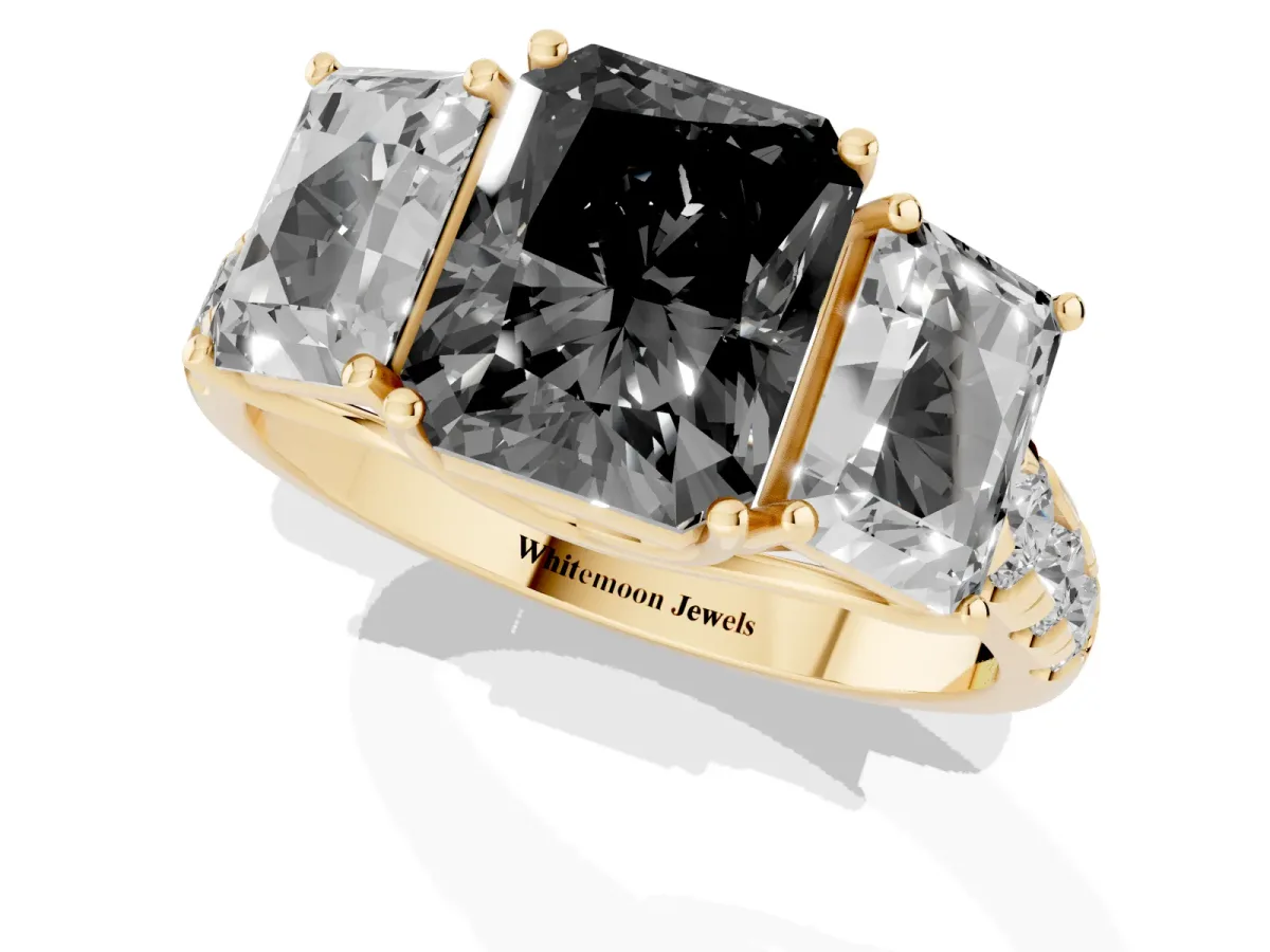 Fancy Black Three-Stone Radiant Cut Diamond Pavé Band with Prong Setting Yellow gold